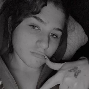 Meet your Posher, Lucy